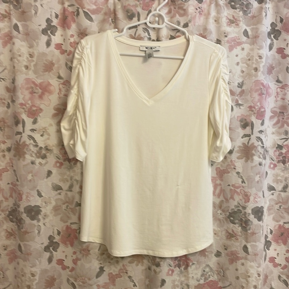 NEW! White House Black Market V Neck Shirred Short Sleeve Top - Size S - Cream